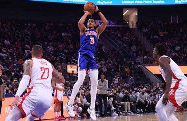 开云官方直播-普尔小佩顿扛起重任 勇士8胜1负库里开启养生模式